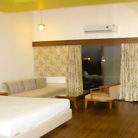 E&G Green Valley Resort Nashik Exterior photo